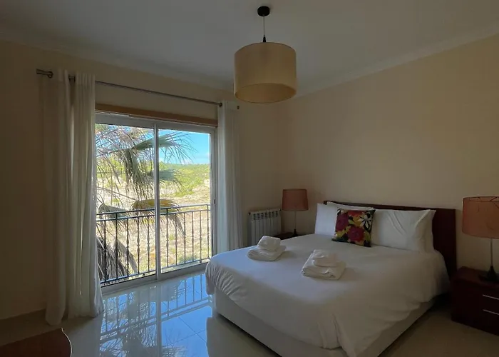 Sea Breeze Escape Apartamento Praia del Rei